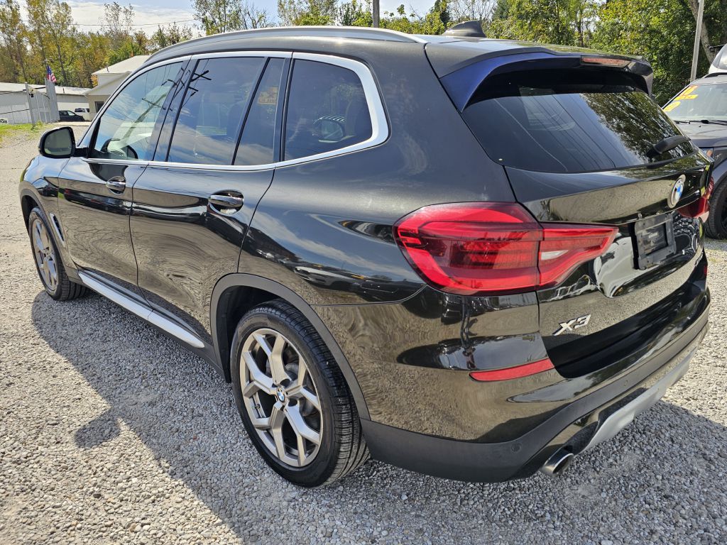 Photo 3 of this BMW X3
