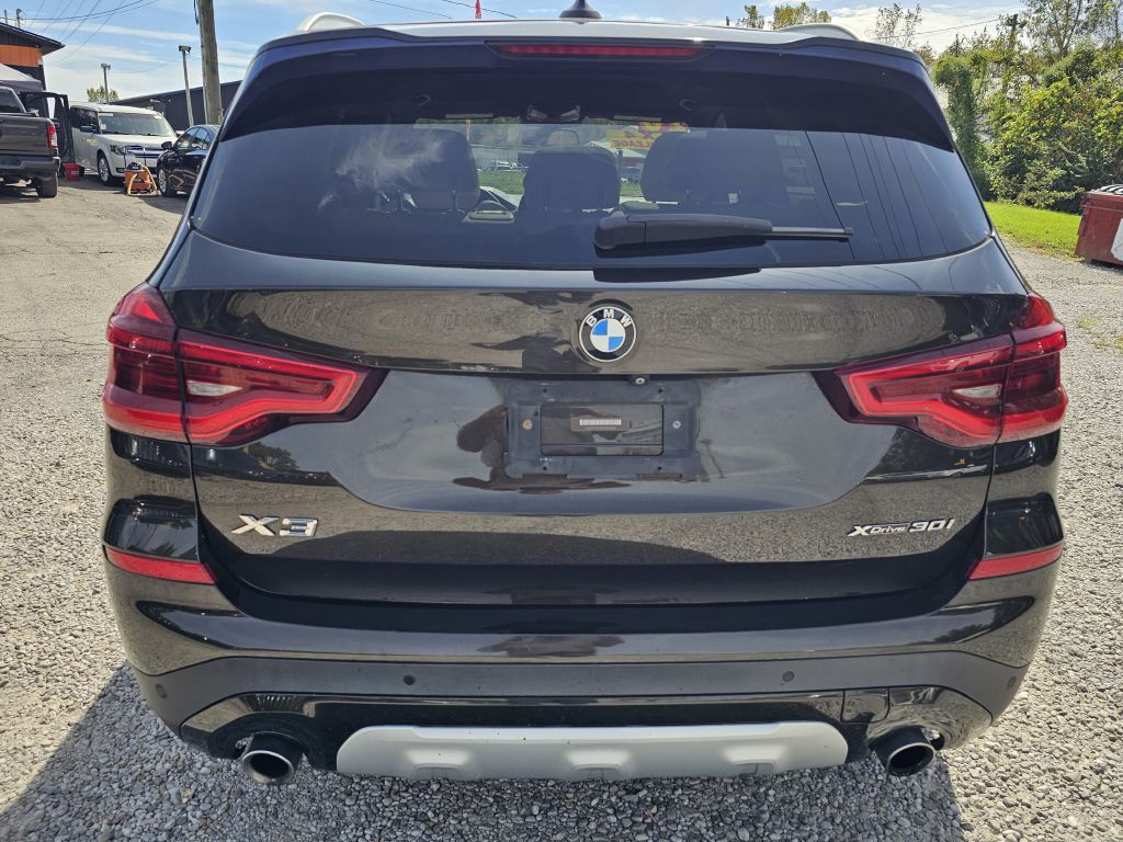 Photo 4 of this BMW X3