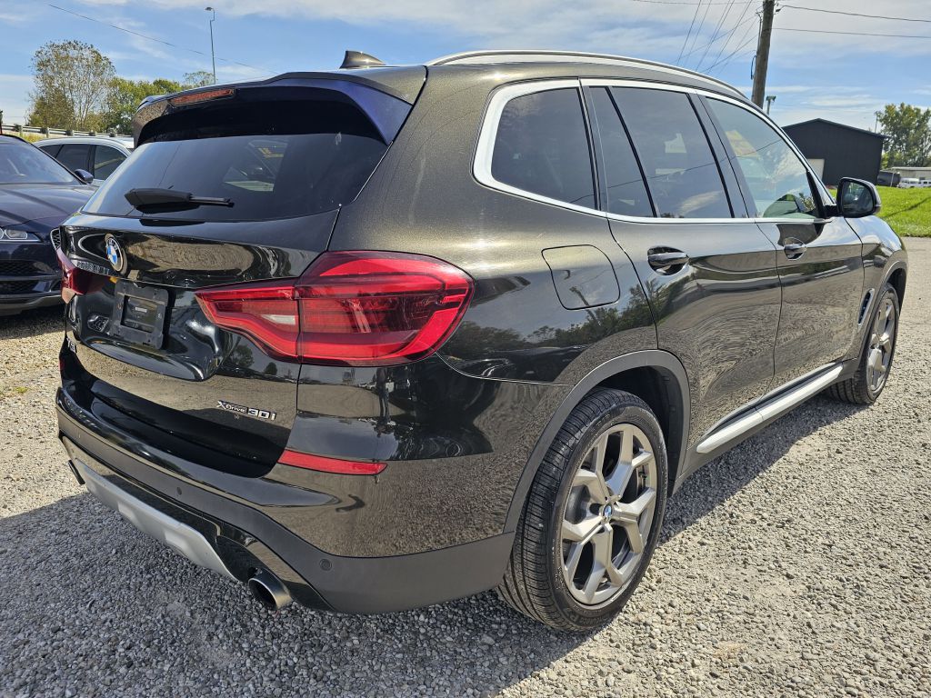 Photo 5 of this BMW X3