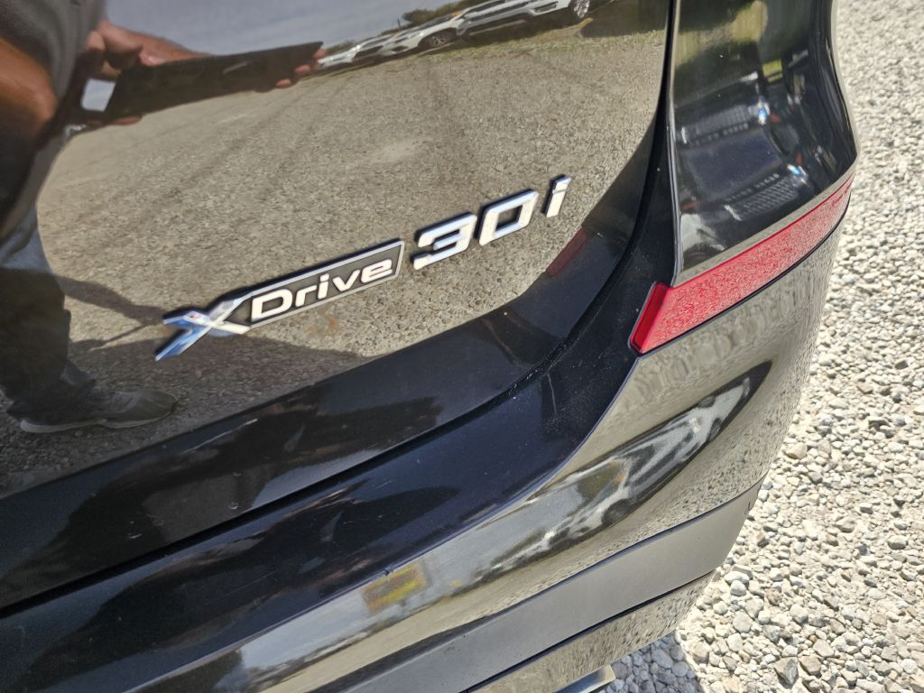 Photo 14 of this BMW X3