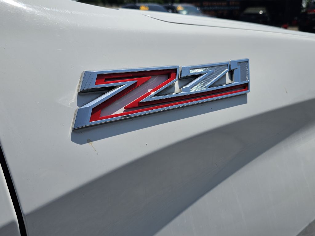 Photo 9 of this CHEVROLET SILVERADO 1500