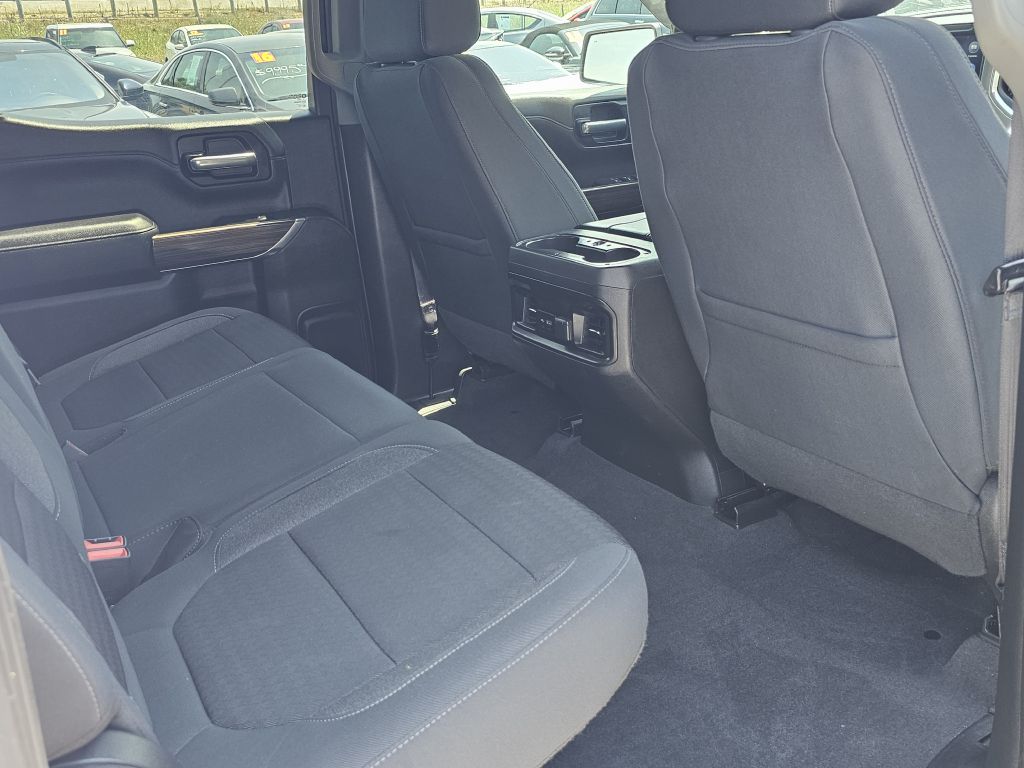 Photo 18 of this CHEVROLET SILVERADO 1500
