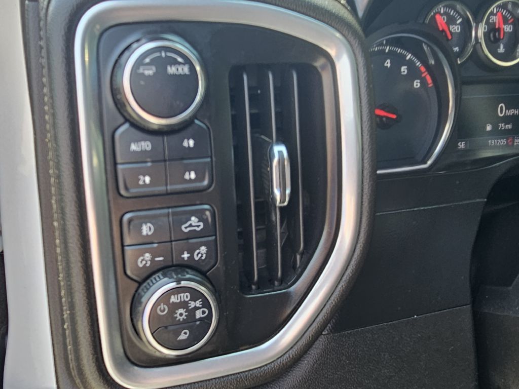 Photo 27 of this CHEVROLET SILVERADO 1500