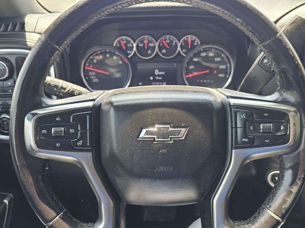Photo 28 of this CHEVROLET SILVERADO 1500