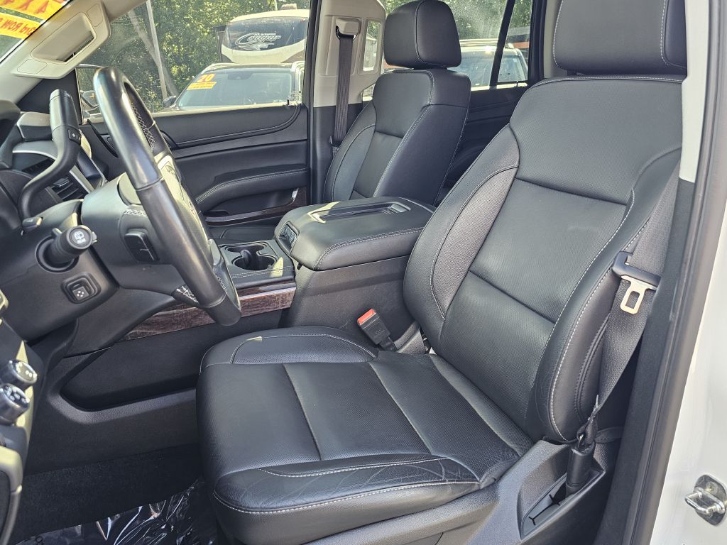 Photo 24 of this GMC YUKON