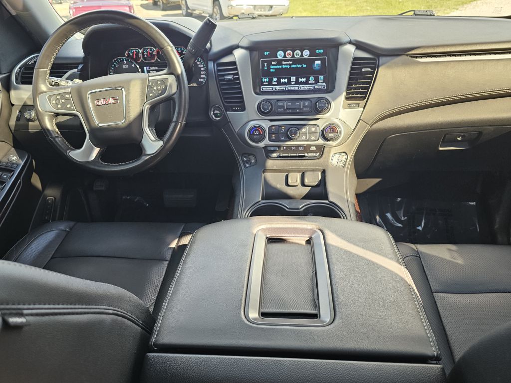Photo 30 of this GMC YUKON