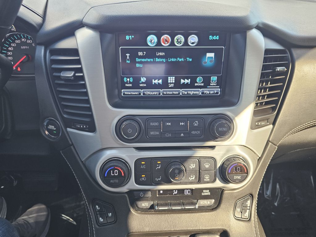 Photo 38 of this GMC YUKON