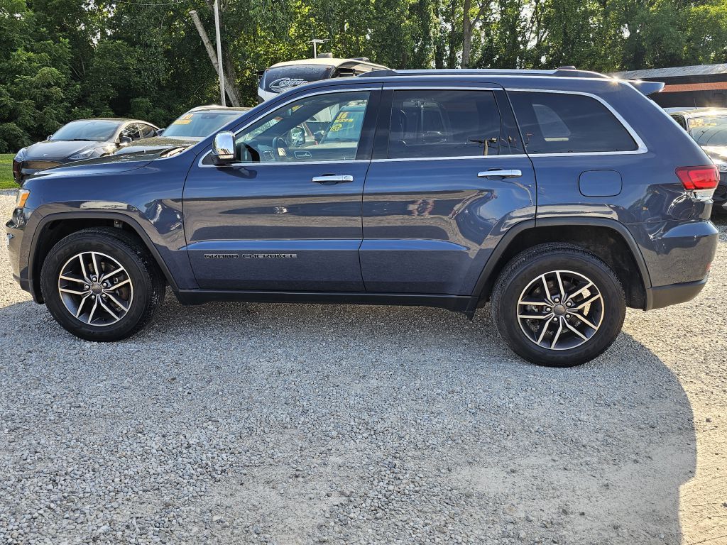 View vehicle photo 2