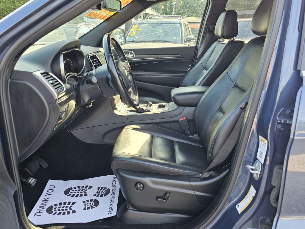 Photo 13 of this JEEP GRAND CHEROKEE