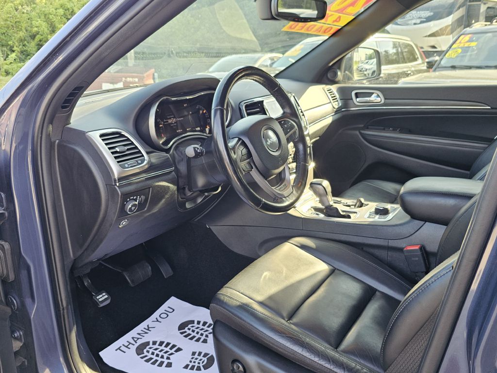 Photo 15 of this JEEP GRAND CHEROKEE