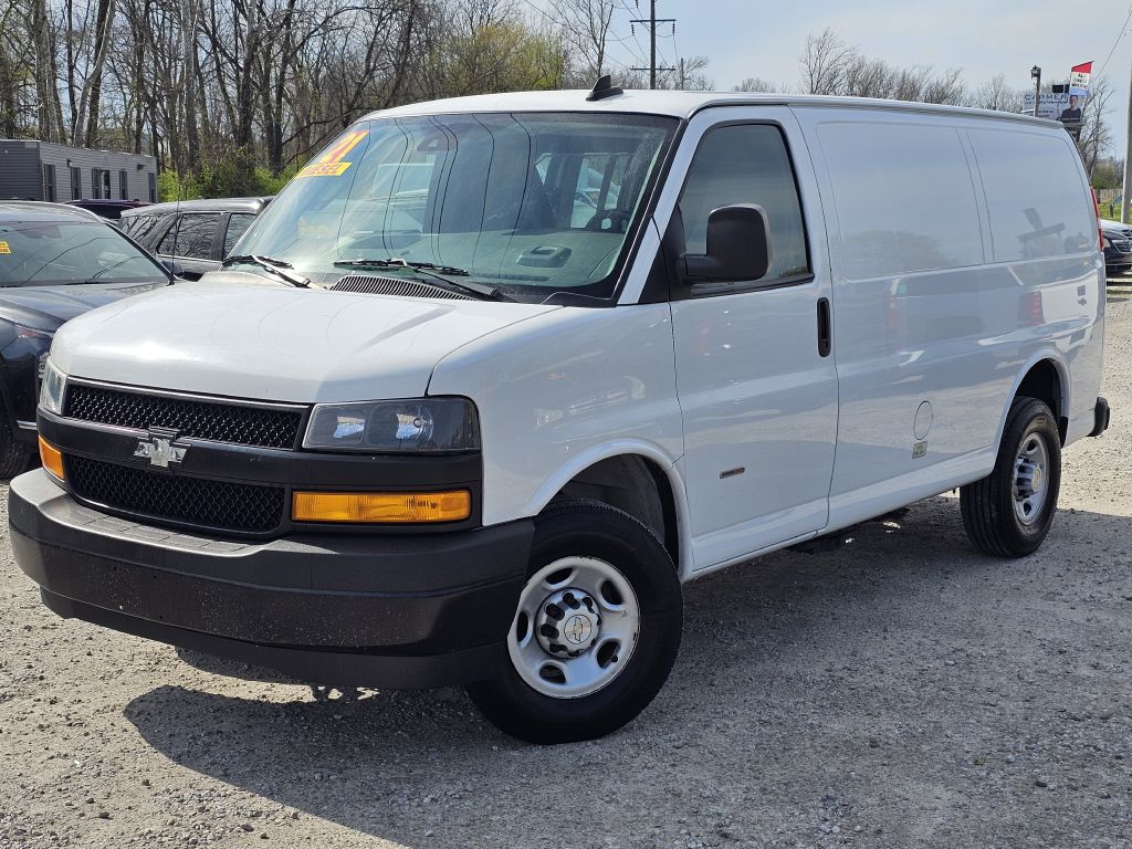 2021 CHEVROLET EXPRESS