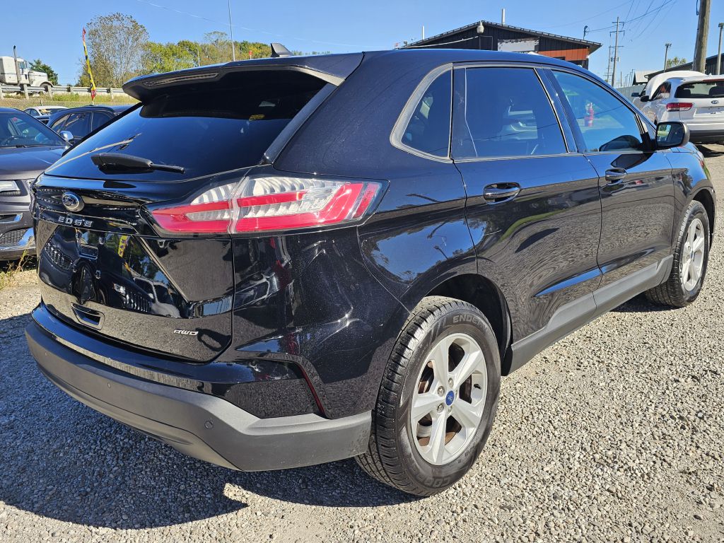 Photo 5 of this FORD EDGE
