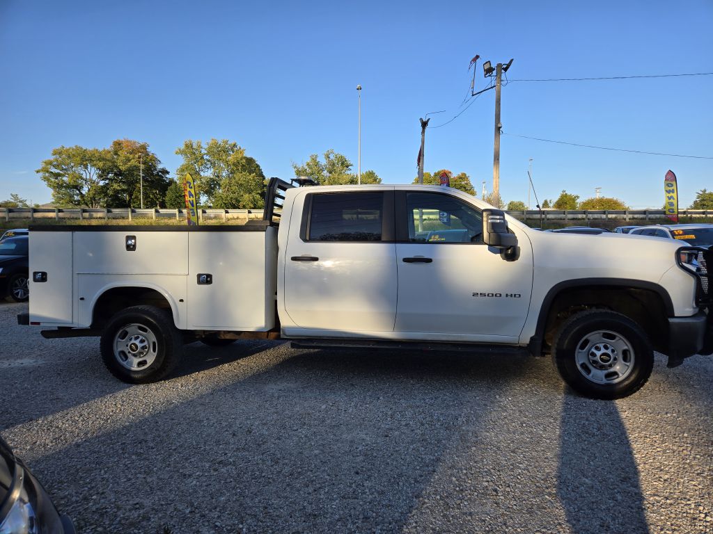 Photo 6 of this CHEVROLET SILVERADO 2500