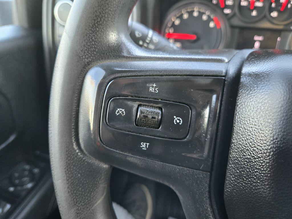 Photo 23 of this CHEVROLET SILVERADO 2500