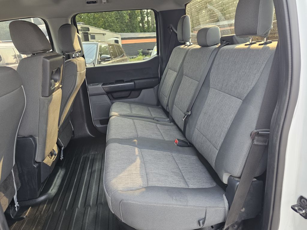 Photo 19 of this FORD F150