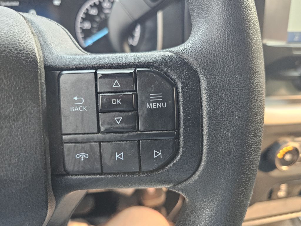 Photo 27 of this FORD F150