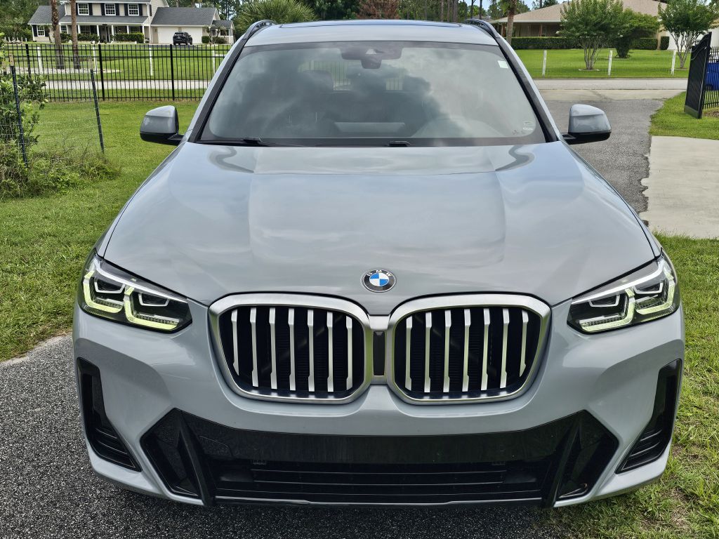 Photo 8 of this BMW X3