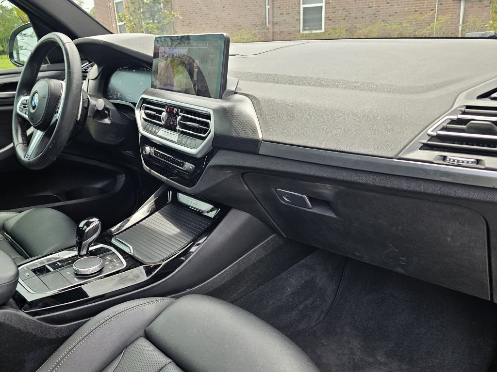 Photo 23 of this BMW X3