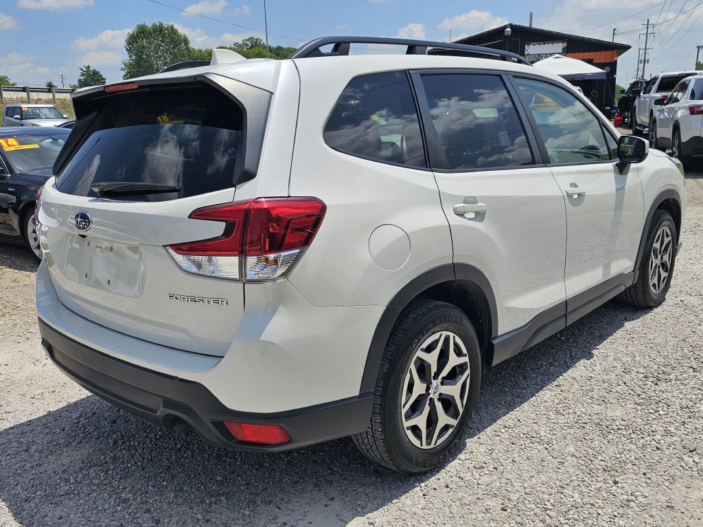 Photo 5 of this SUBARU FORESTER