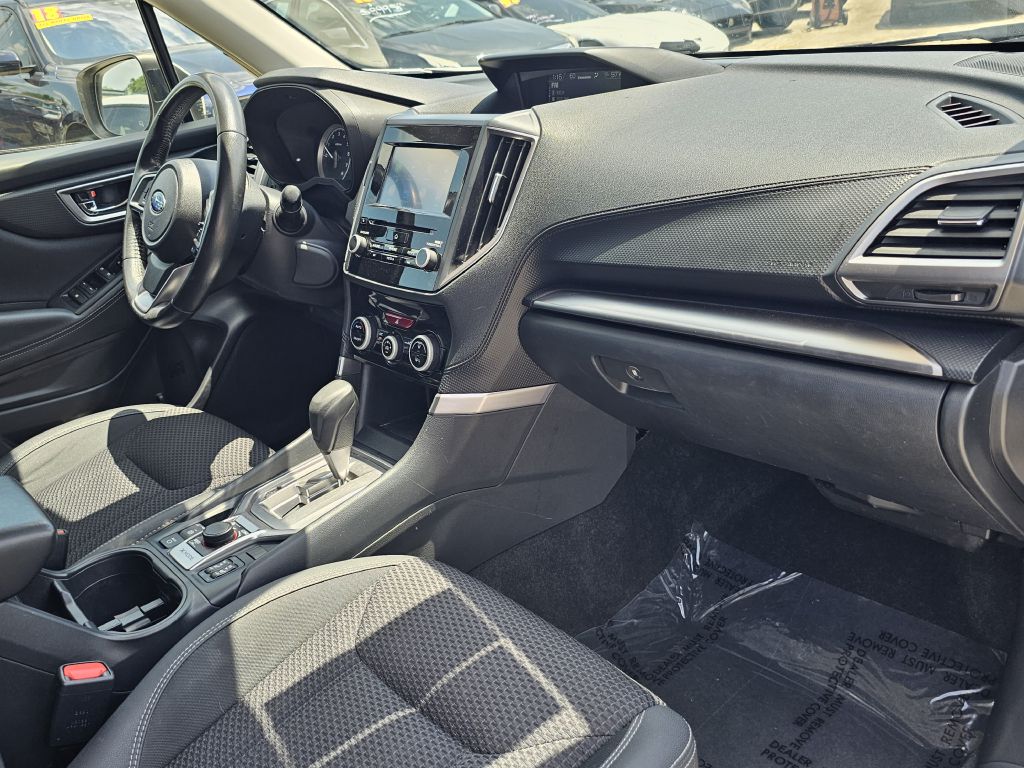 Photo 23 of this SUBARU FORESTER