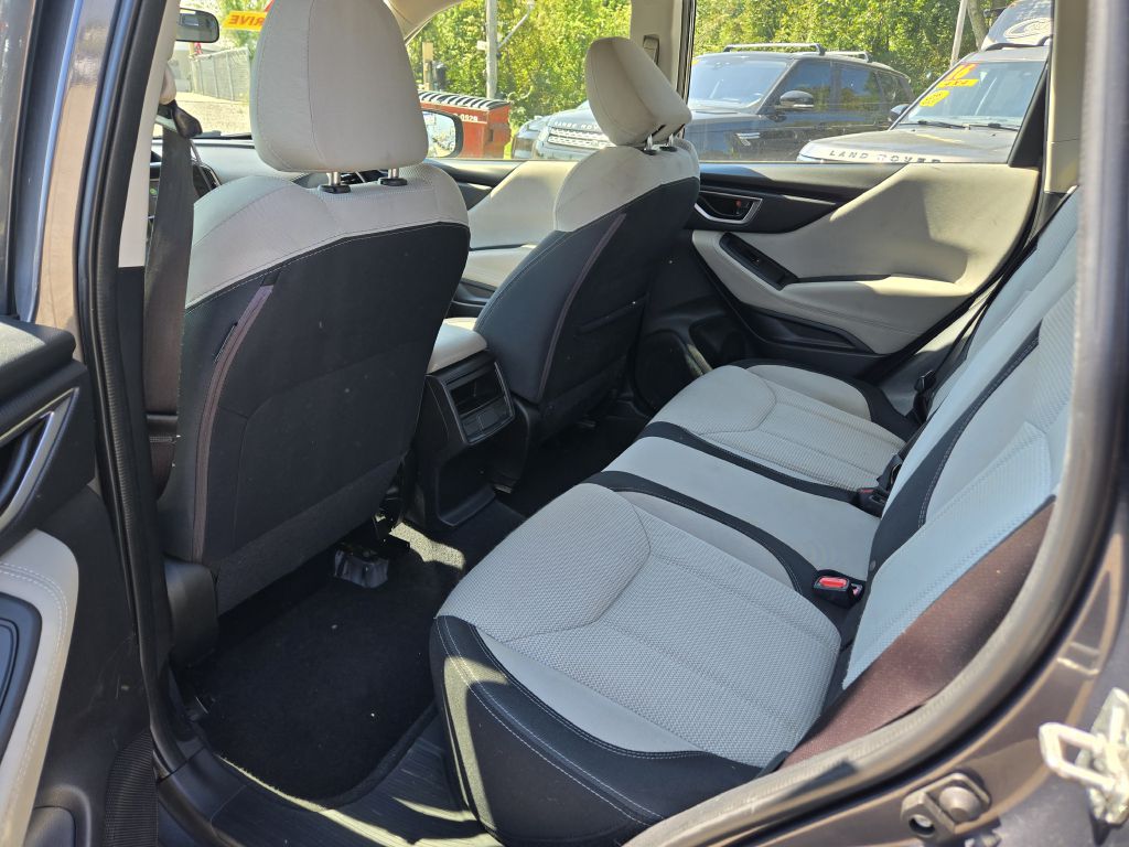 Photo 26 of this SUBARU FORESTER