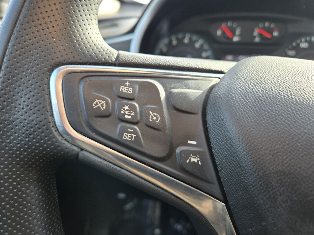 Photo 17 of this CHEVROLET MALIBU