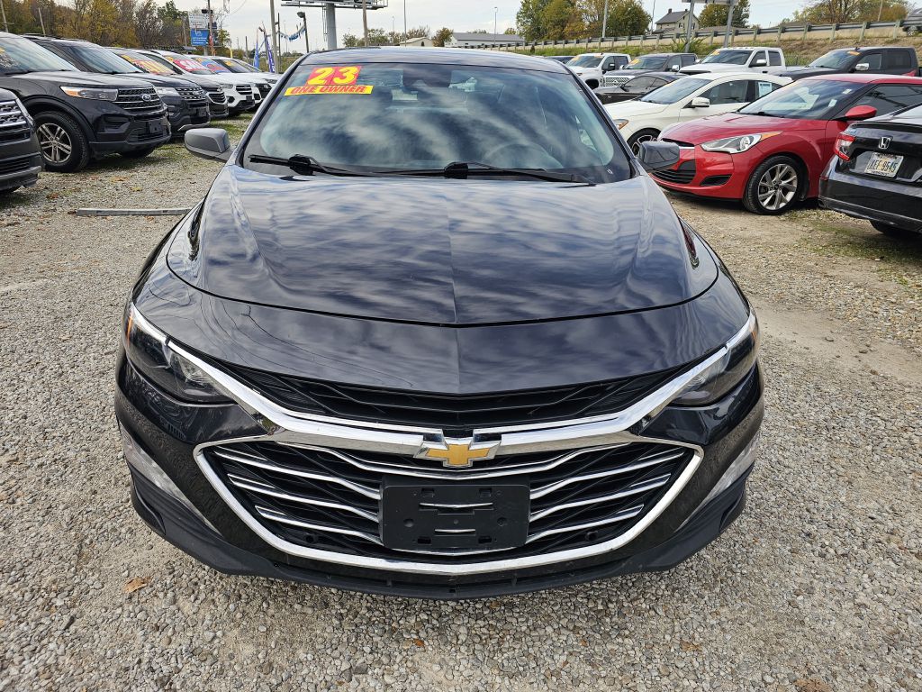 Photo 8 of this CHEVROLET MALIBU