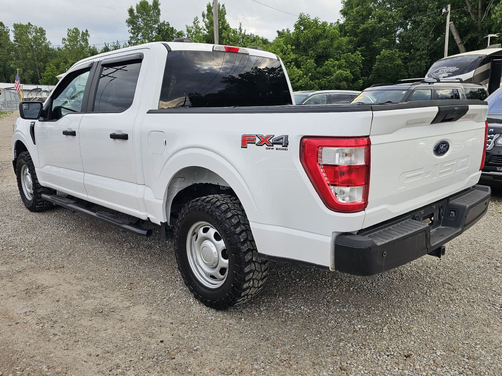 Photo 3 of this FORD F150