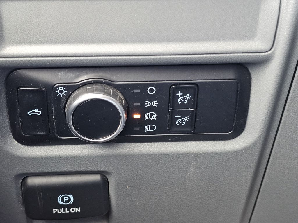 Photo 28 of this FORD F150