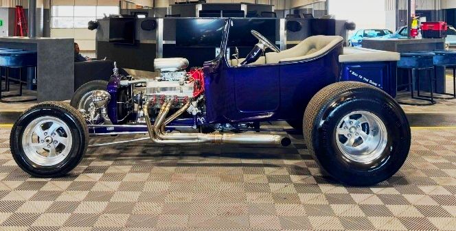 Photo 22 of this FORD T-Bucket Roadst