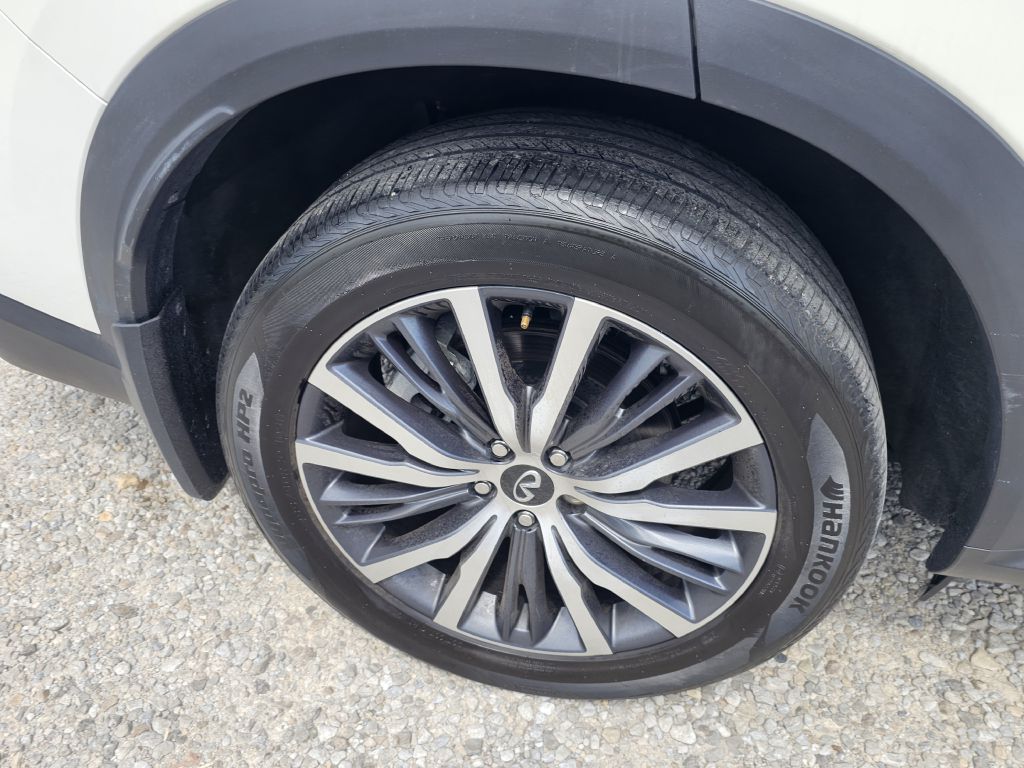 Photo 9 of this INFINITI QX60