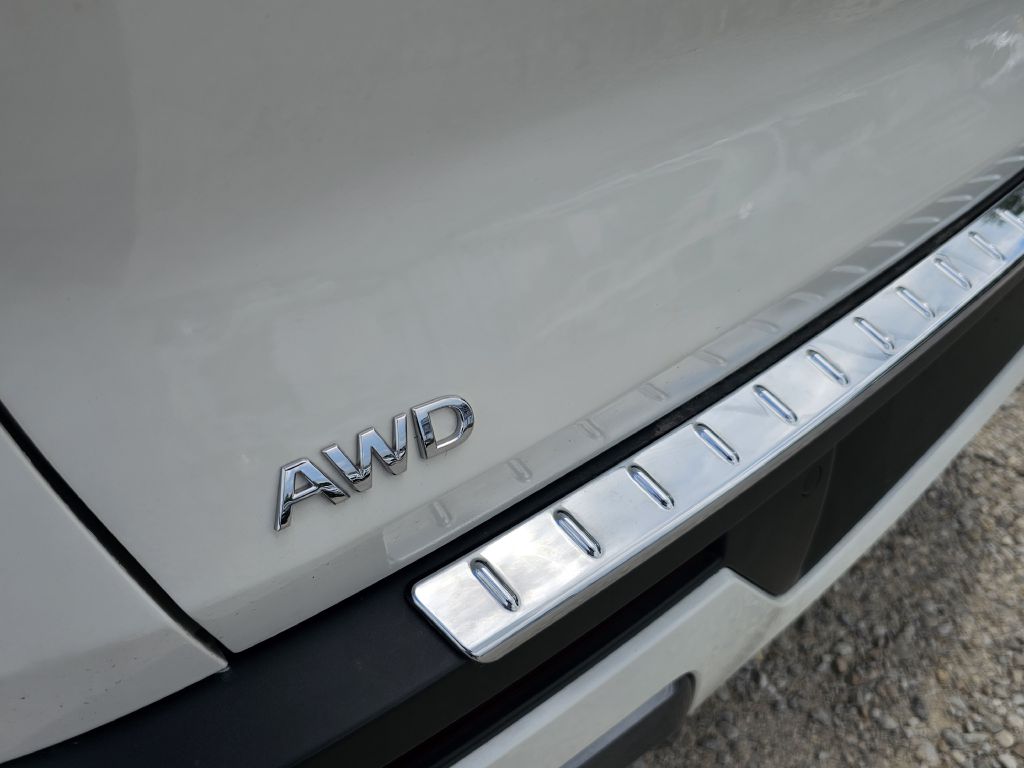 Photo 12 of this INFINITI QX60