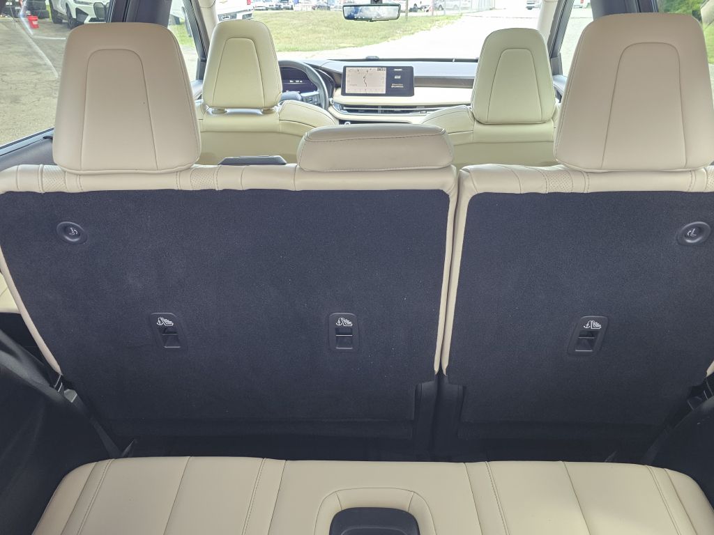 Photo 16 of this INFINITI QX60