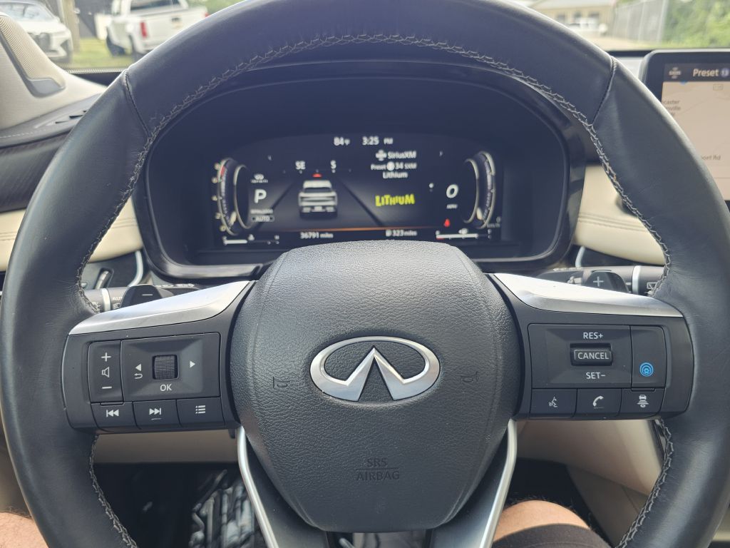 Photo 37 of this INFINITI QX60
