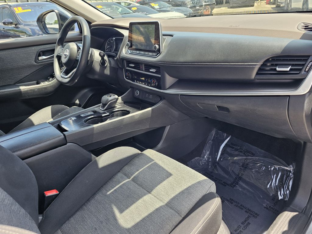 Photo 22 of this NISSAN ROGUE