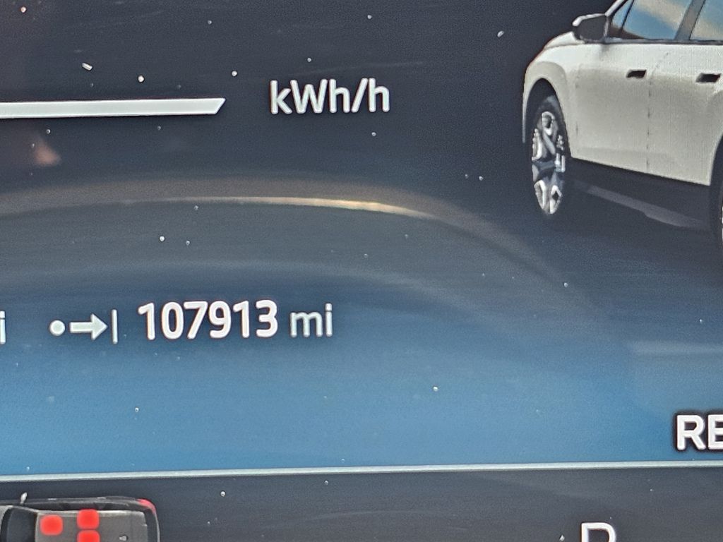 Photo 35 of this BMW IX