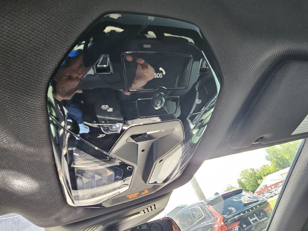 Photo 47 of this BMW IX