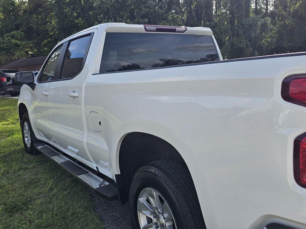 Photo 10 of this CHEVROLET SILVERADO 1500