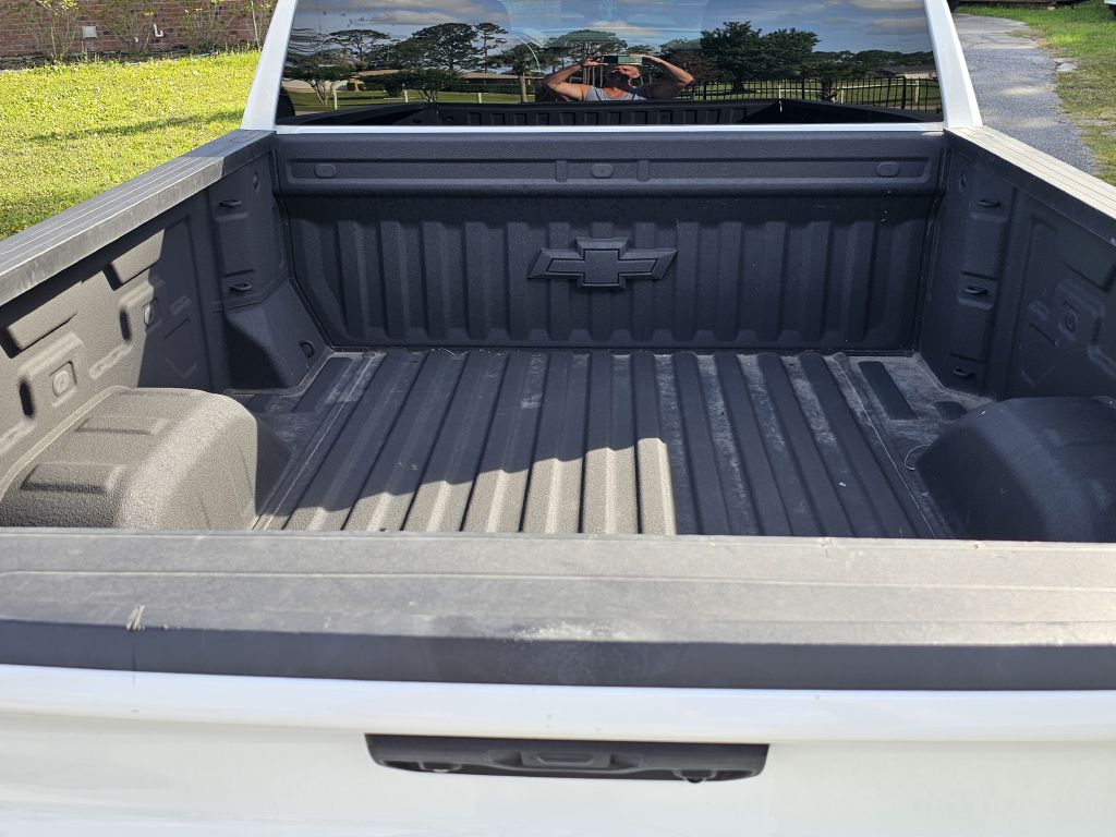 Photo 12 of this CHEVROLET SILVERADO 1500