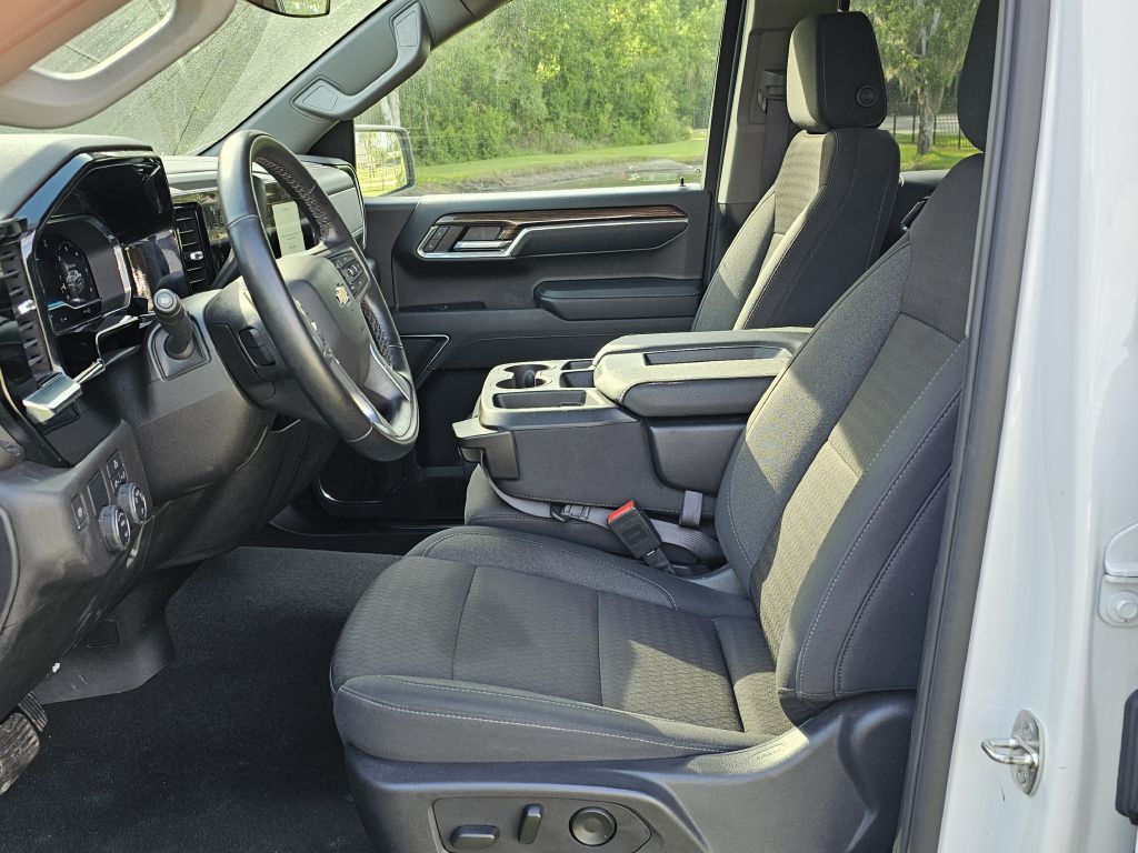 Photo 16 of this CHEVROLET SILVERADO 1500