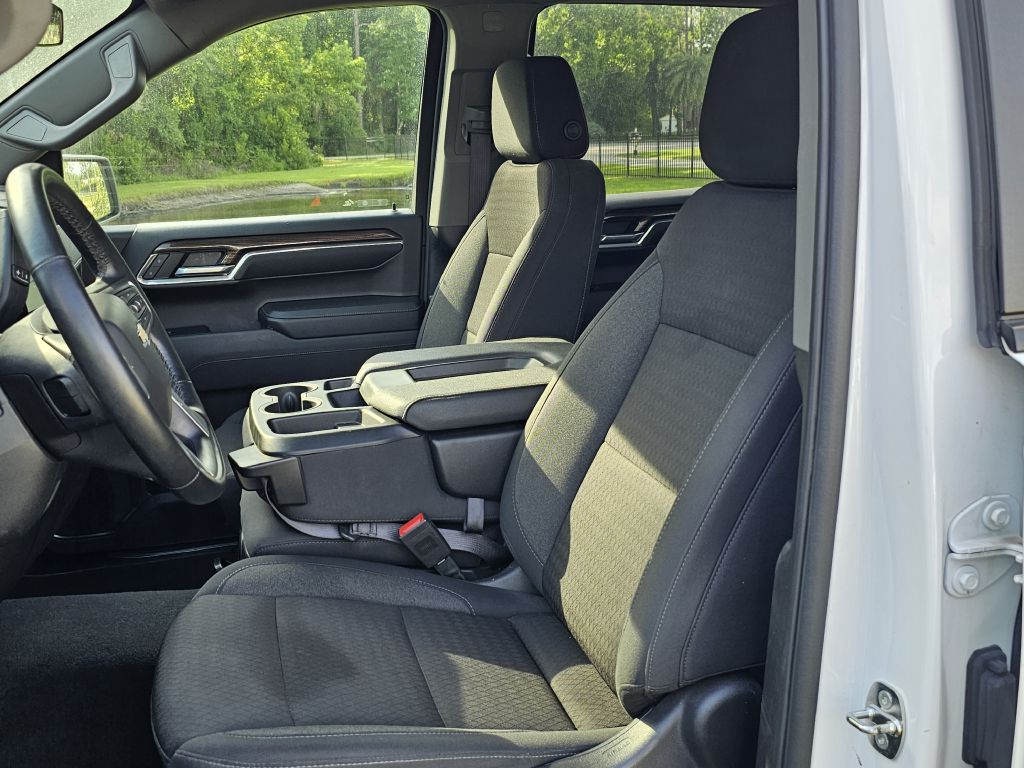 Photo 17 of this CHEVROLET SILVERADO 1500