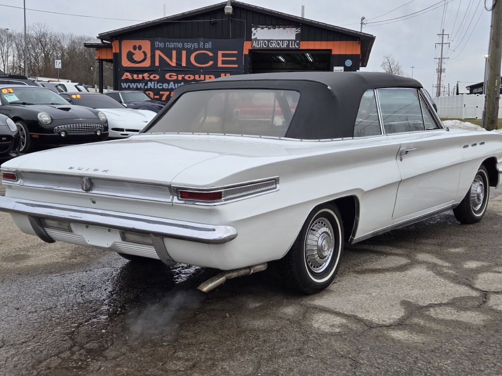 Photo 5 of this BUICK SKYLARK