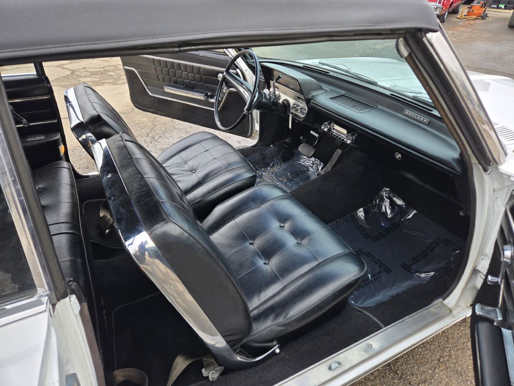 Photo 26 of this BUICK SKYLARK