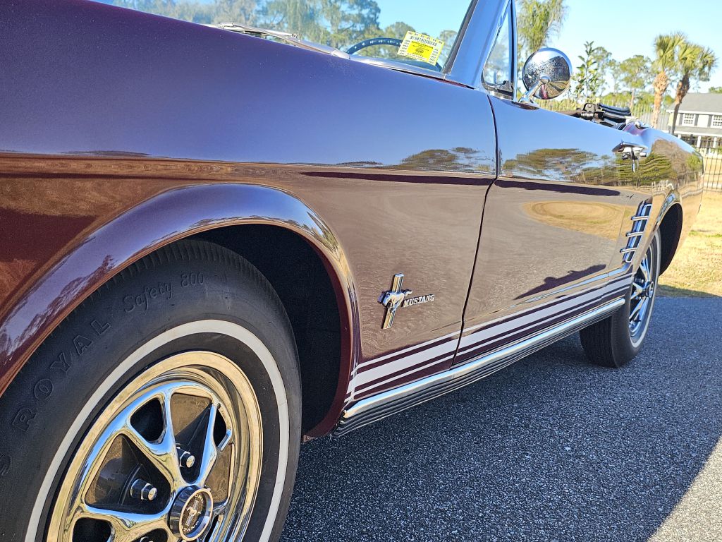 Photo 14 of this FORD MUSTANG