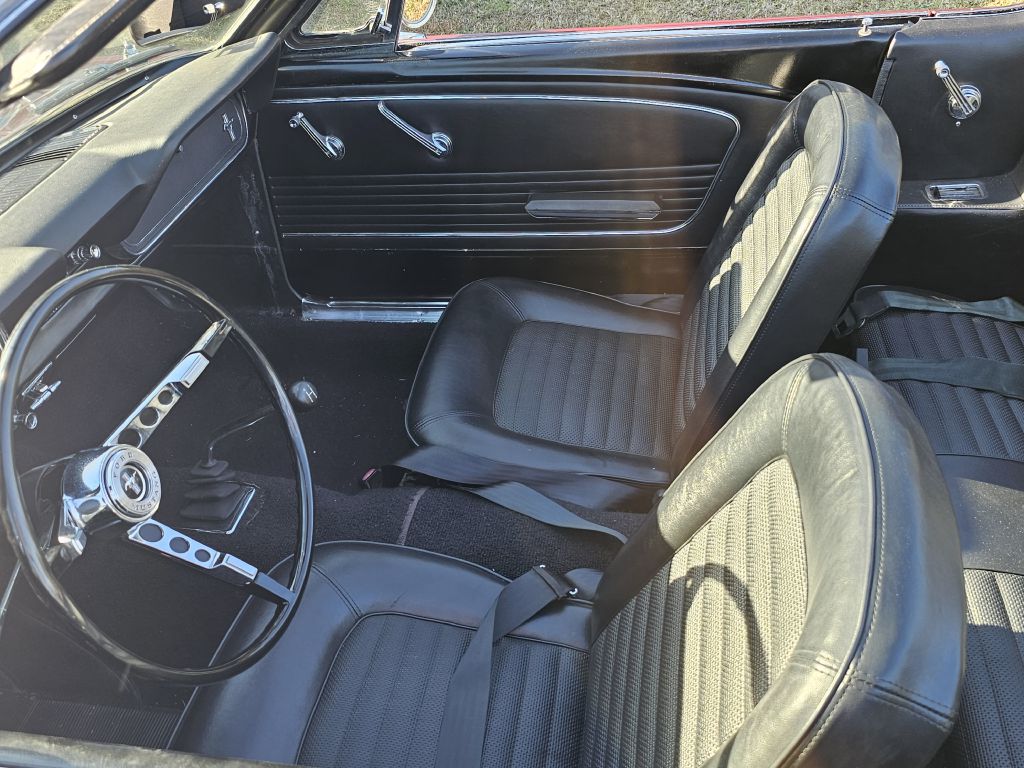 Photo 20 of this FORD MUSTANG