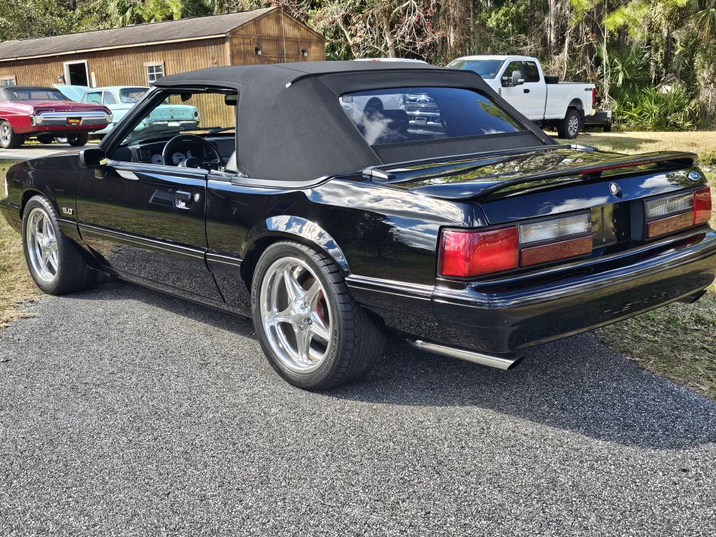 Photo 7 of this FORD MUSTANG