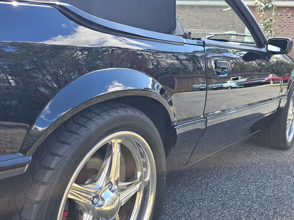 Photo 16 of this FORD MUSTANG