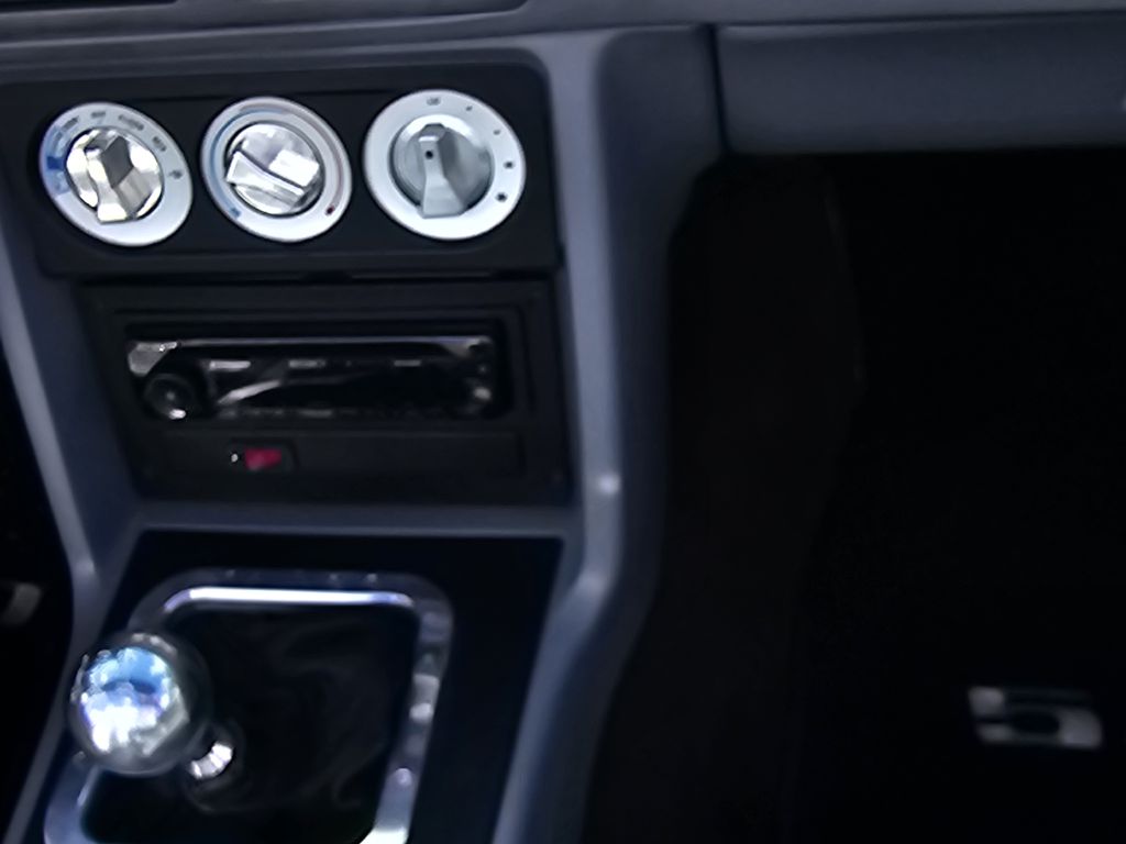 Photo 25 of this FORD MUSTANG