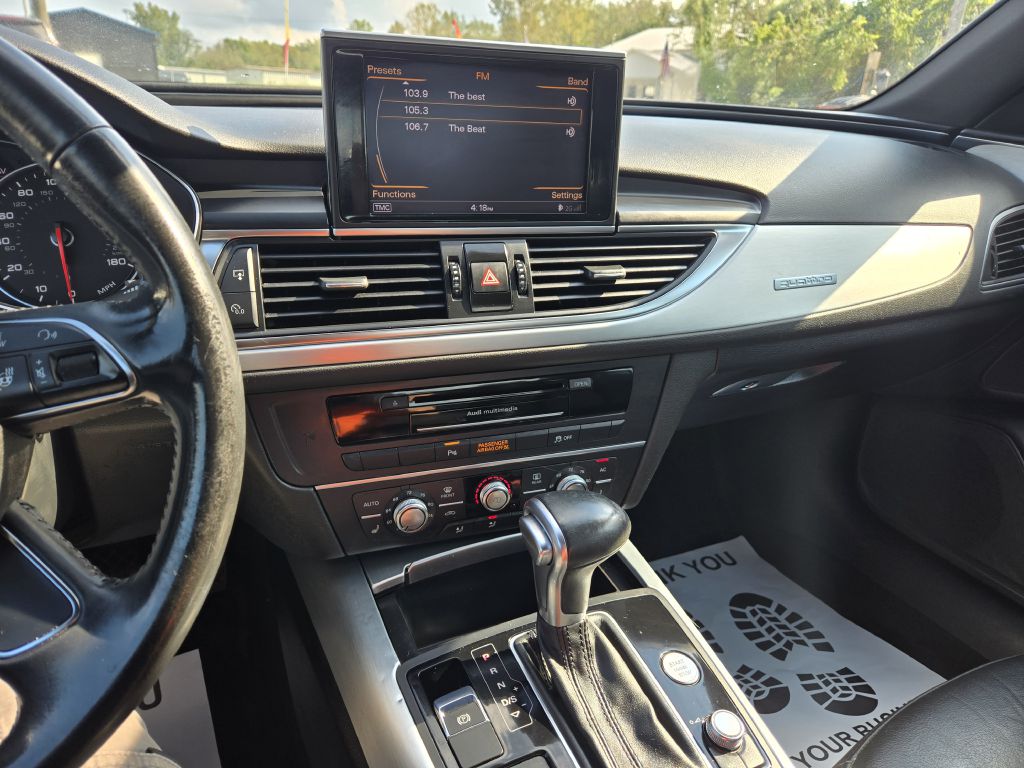 Photo 17 of this AUDI A6
