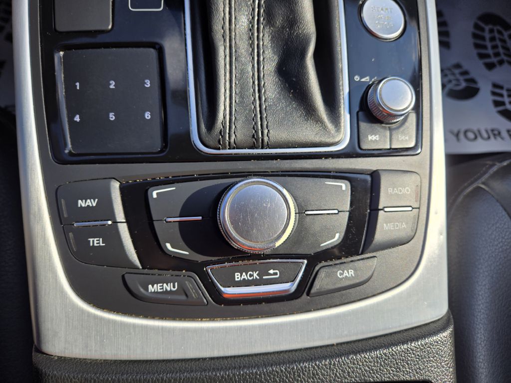 Photo 21 of this AUDI A6